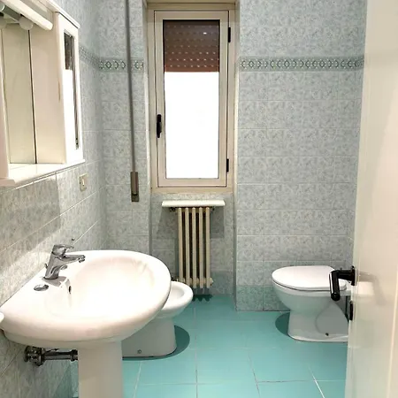 Debora E Monika Сasa de vacaciones *